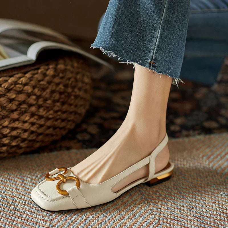Comfortable and Stable Orthopaedic Sandals