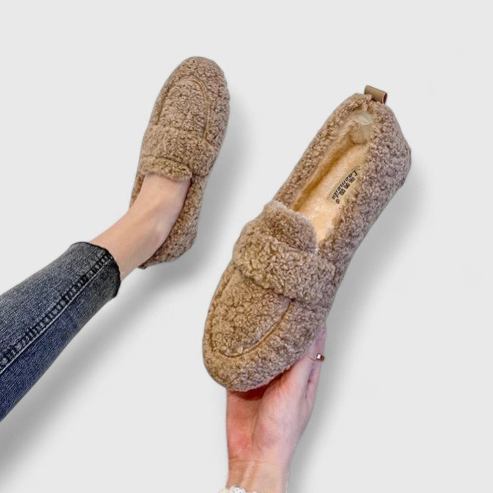 Solenne | Warm Slippers with Elegant Design — Buy 1, Get 1 Free