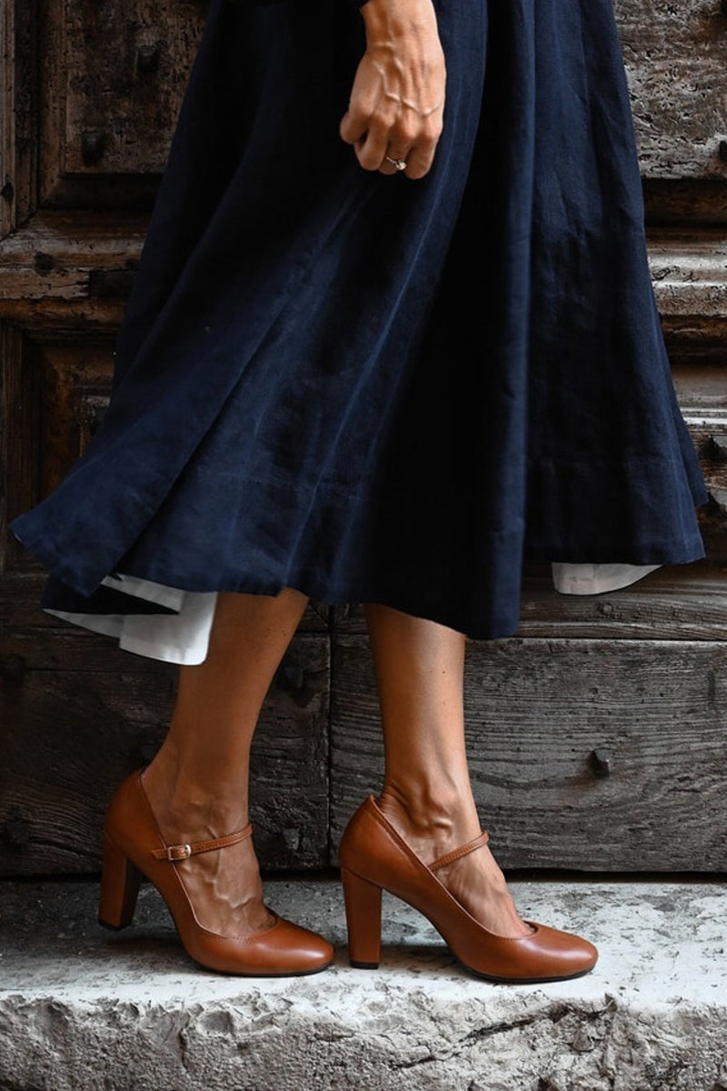 Bravina | Everyday Sandals with Low Heel