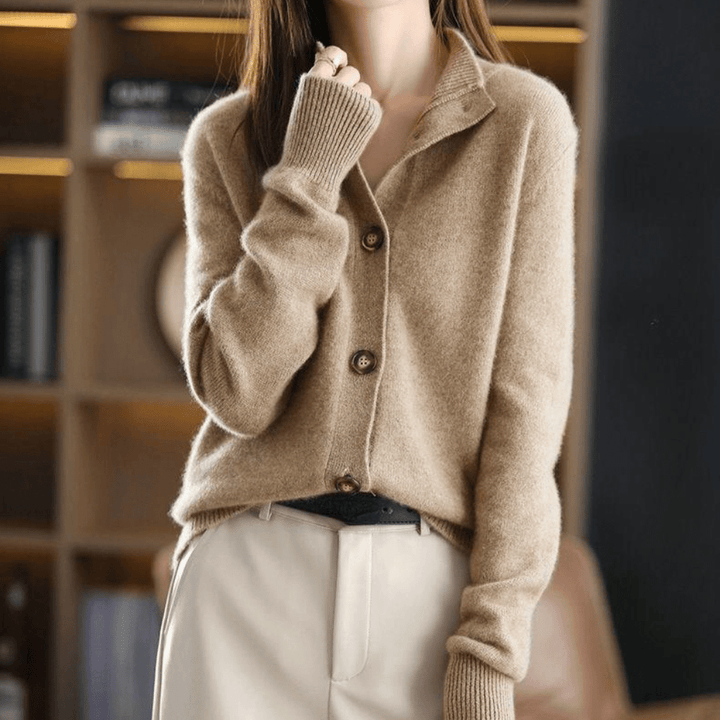 NIKA | Retro Cardigan with Collar